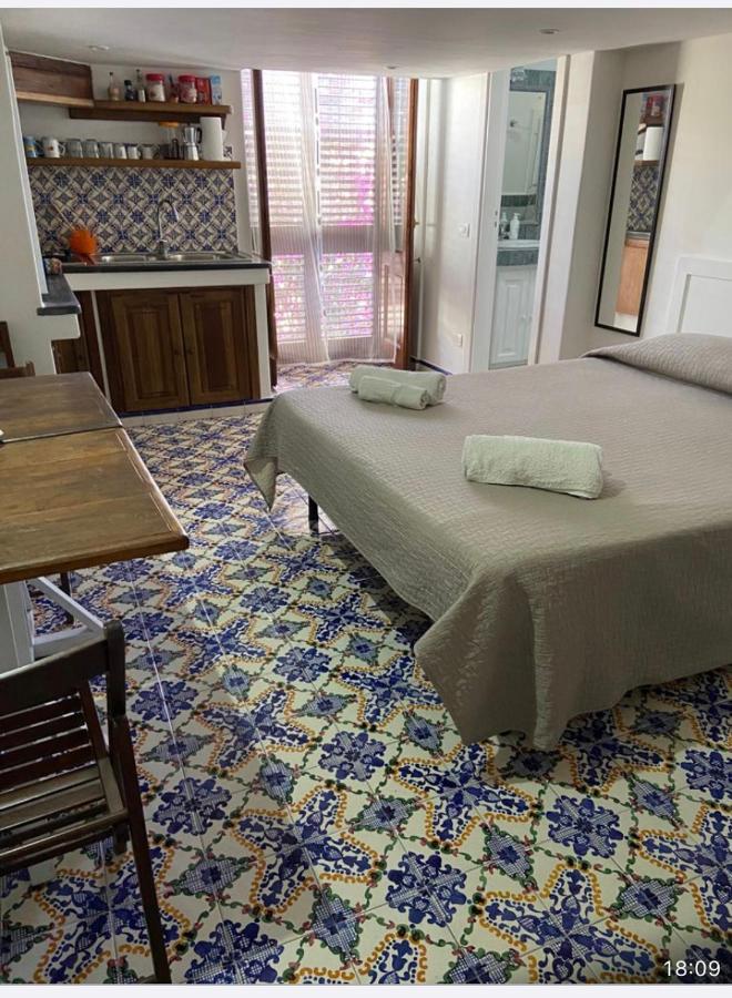 Casa Isabella Loc Turist Br Apartment Липари Екстериор снимка