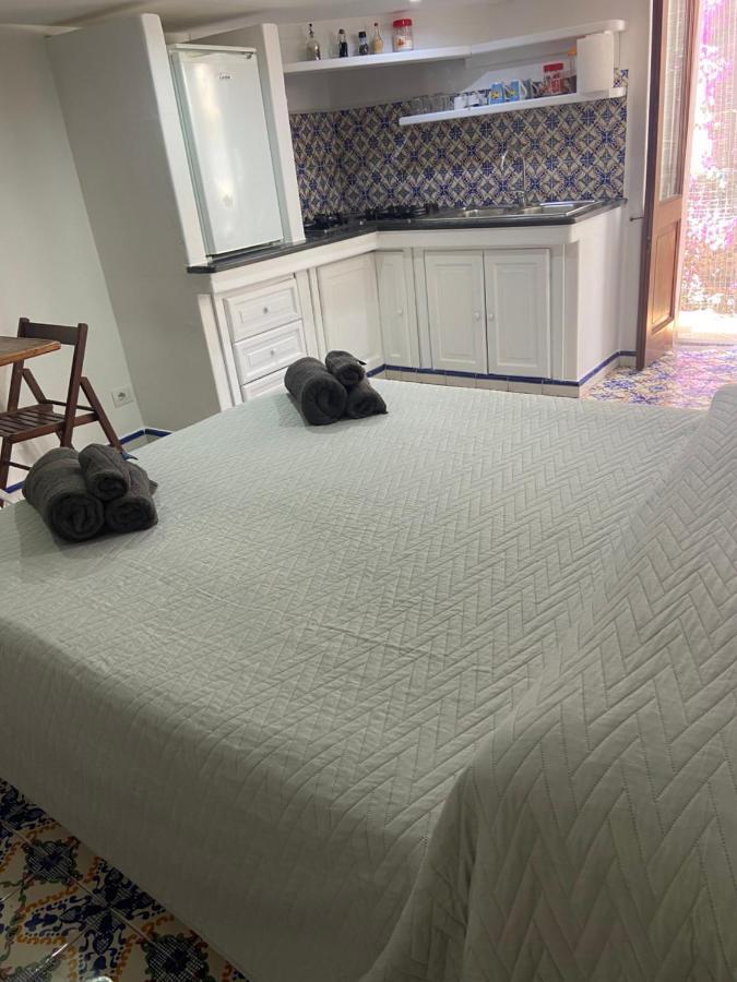 Casa Isabella Loc Turist Br Apartment Липари Екстериор снимка