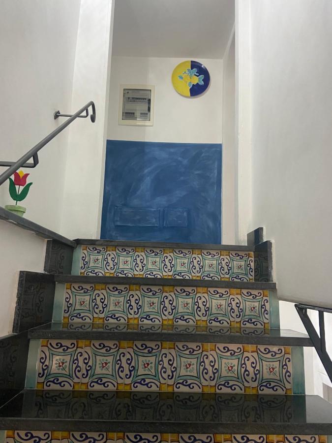 Casa Isabella Loc Turist Br Apartment Липари Екстериор снимка