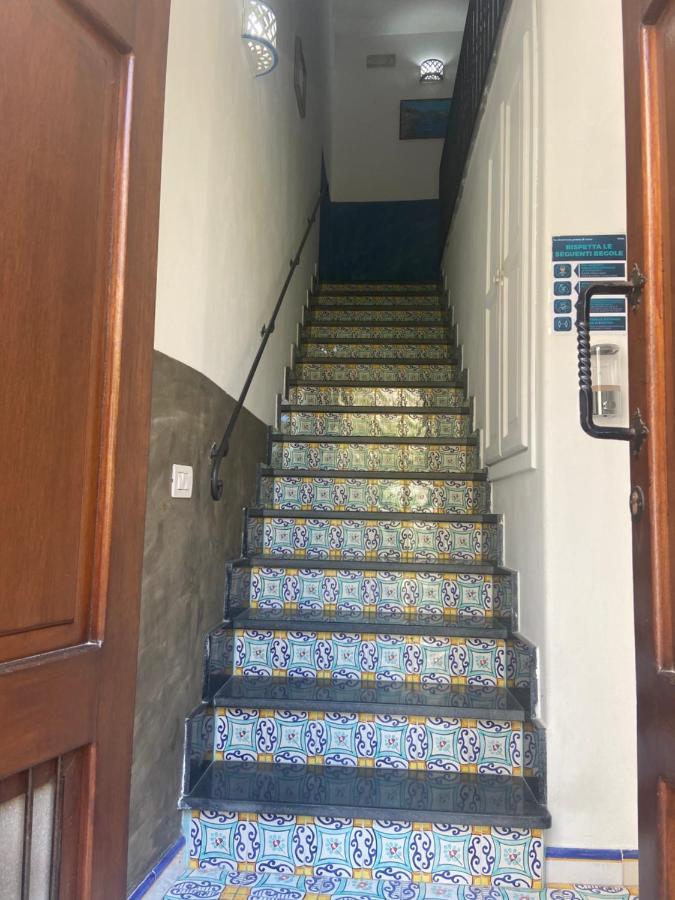 Casa Isabella Loc Turist Br Apartment Липари Екстериор снимка