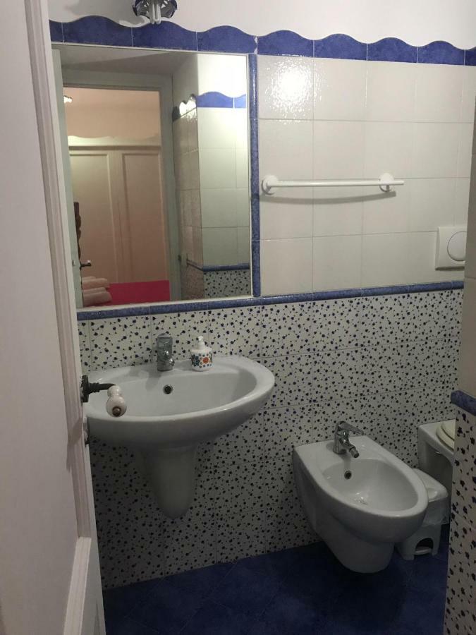 Casa Isabella Loc Turist Br Apartment Липари Екстериор снимка